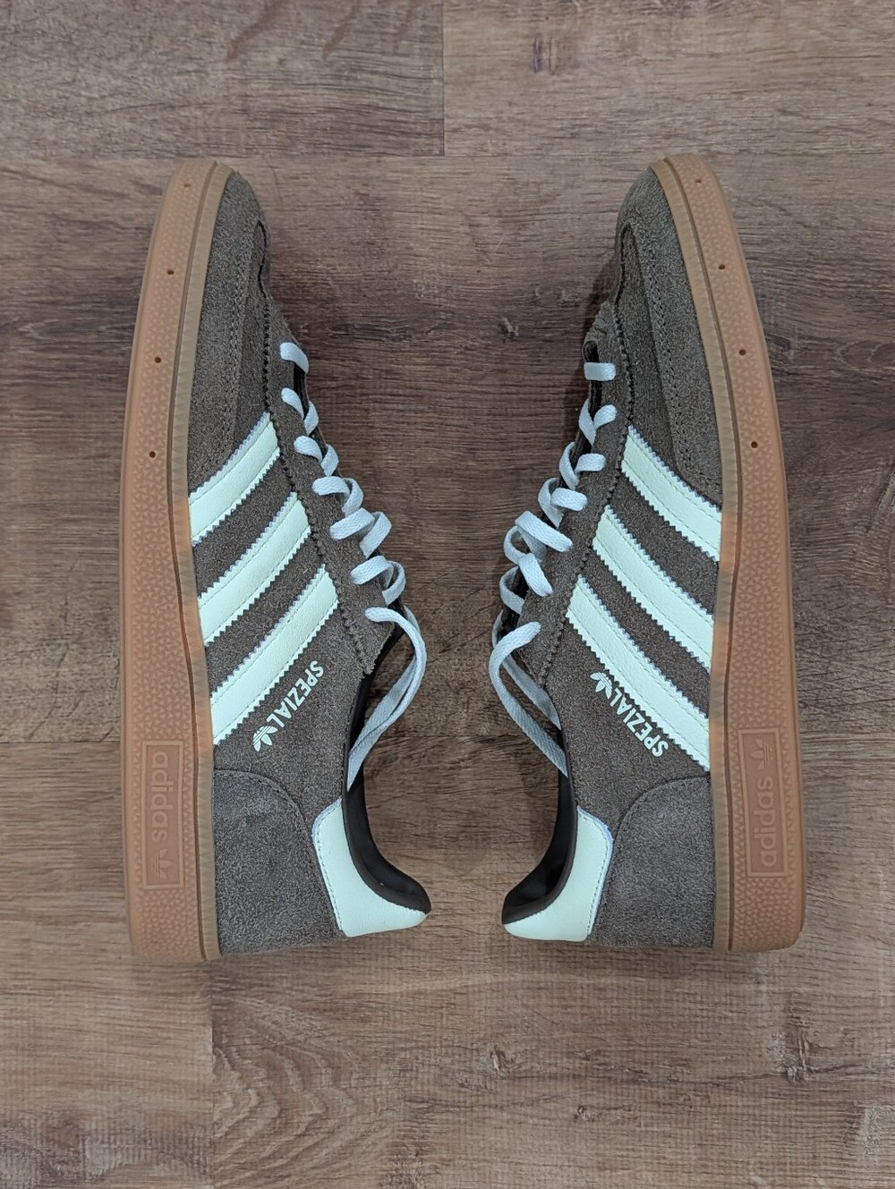 NWOT Adidas Handball Spezial Sneakers in Earth Strata - Picture 4 of 11